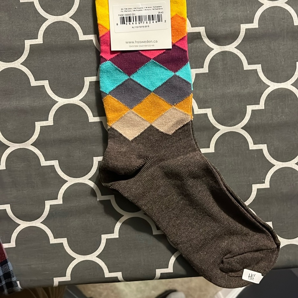 HS socks 36-40 Tall Women 10-12 1/2